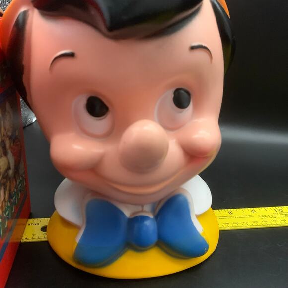 Vintage 1971 Walt Disney Pinocchio Head Bust Piggy Bank Play Pal Plastics Inc. - Picture 16 of 16